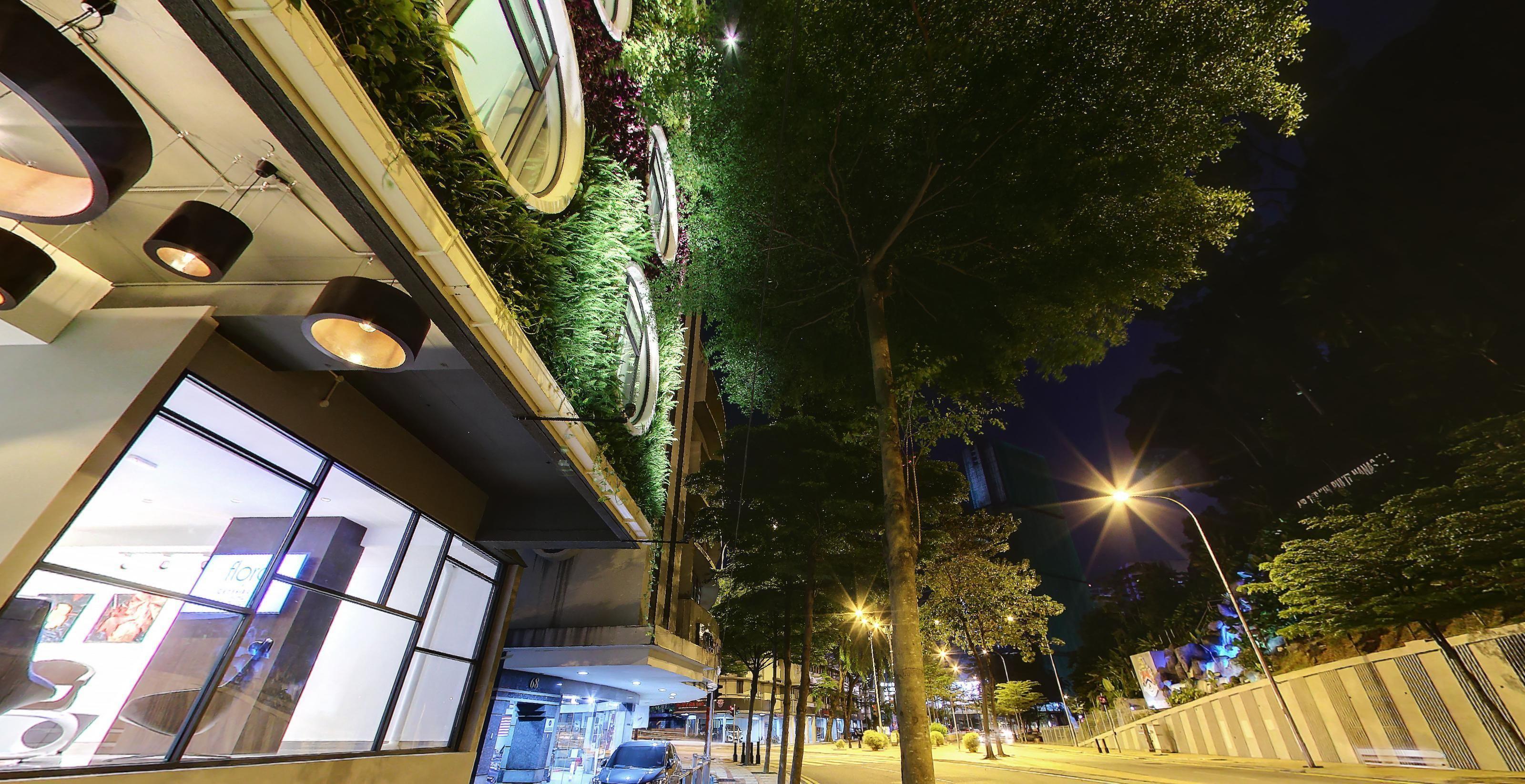 Flora By Crossroads Hotel — Photos 1
